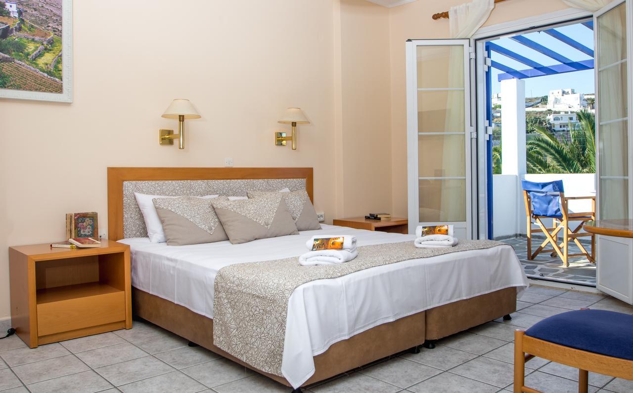 Syros Atlantis Hotel Vari  Exterior photo